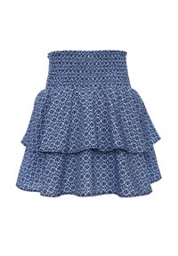 Gelaagde rok van blauw en wit patroonstof, met een elastische tailleband, ruches en een geometrisch ontwerp.