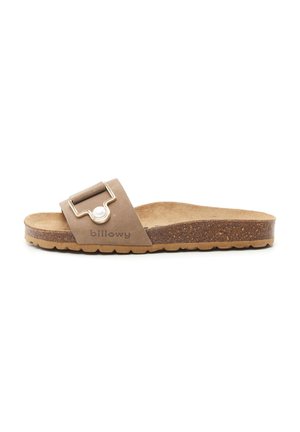 Sandale à glissière en daim marron avec une semelle en liège, dotée d'une boucle métallique avec un accent perlé et d'un logo embossé sur la lanière.