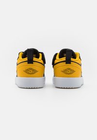 Jordan JORDAN LOW UNISEX - Tenisice - black/yellow ochre/white