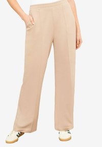 REGULAR FIT - SOFT WIDE LEG - Dresside alumine osa - camel