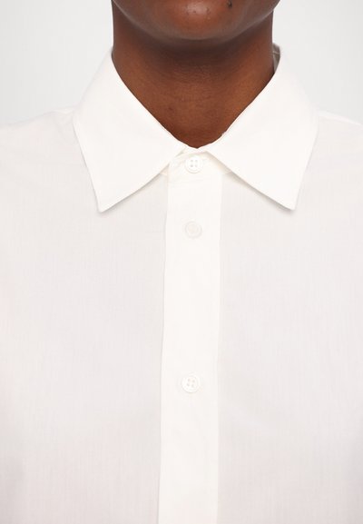 MM6 Maison Margiela LONG SLEEVED SHIRT - Blúzka so zapínaním na gombíky - white
