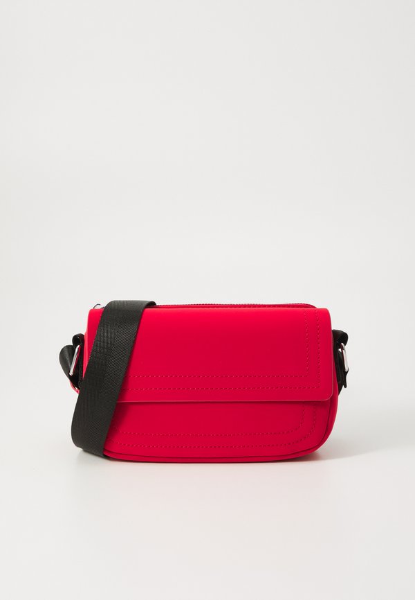 CROSSBODY BAG PANDA RED S - Cross body bag2