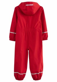Combinaison de pluie enfant imperméable rouge avec capuche, poignets élastiques, cordon de taille et bandes réfléchissantes sur la capuche, les manches et les jambes de pantalon.
