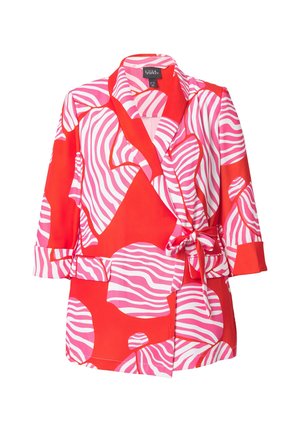 Roter und pinker Wickelblazer mit großen, abstrakten, zebragestreiften Blattmustern und einem seitlichen Bindegürtel.
