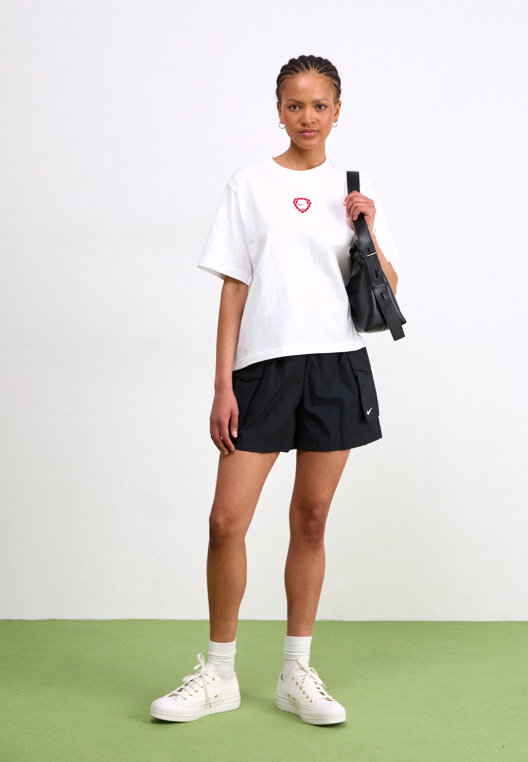 売れ筋商品|||ナイキ Tシャツ レディース トップス ASBURY CREW  - Print T-shirt - white/university red Nike Sportswear ASBURY CREW - Print T-shirt - white