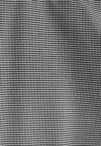 Next PUPPYTOOTH MORNING - Hlače za moške obleke - black