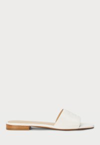 EVERLEY NAPPA LEATHER SLIDE SANDAL - Mules - soft white