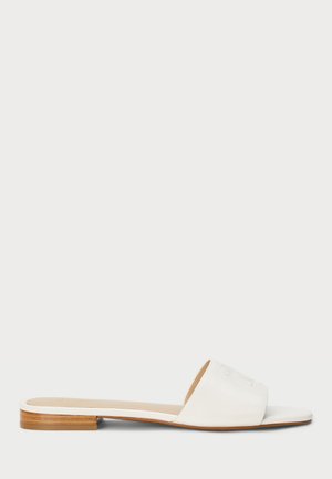 EVERLEY NAPPA LEATHER SLIDE SANDAL - Mules - soft white