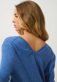 Authentic Cashmere - Sweter