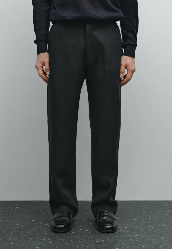 LIGHTWEIGHT - Trousers