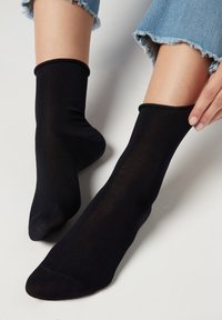 Calzedonia SHORT, RAW CUT CUFFS - Strømper - blu