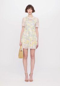 Needle & Thread ELINA ROSE SHORT SLEEVE MINI DRESS - Apģērbs svinīgiem gadījumiem - cream