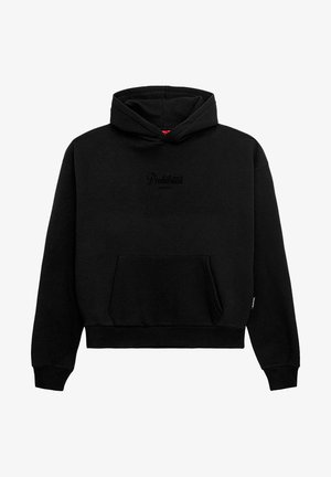 Musta lühikesed kapuutsiga sweatshirt, millel on eesmine tasku, nööriga kapuuts ja õrnalt reljeefne "Keelatud" logo rinnal. Pehme materjalitunne.