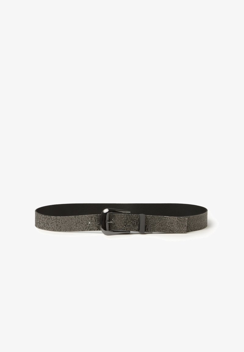 Cintura nera con un design intrecciato texturizzato in argento e nero, caratterizzata da una fibbia in metallo nero lucido e bordi piatti per una finitura elegante.