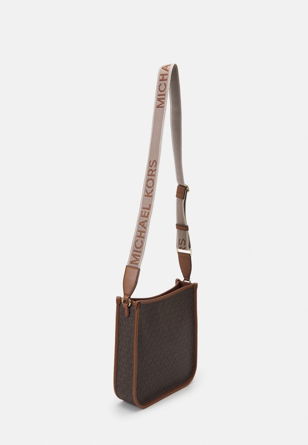 LUISA  - Cross body bag3