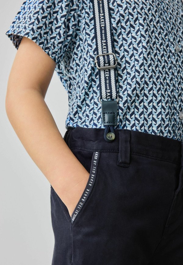 REGULAR FIT SET  – Gürtel