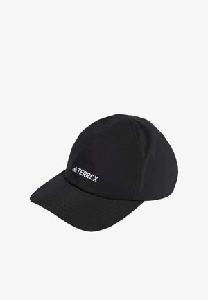 Zwarte pet van lichtgewicht stof, met een gebogen klep en een wit "TERREX" logo aan de zijkant. Glad oppervlak met minimaal aantal naden.