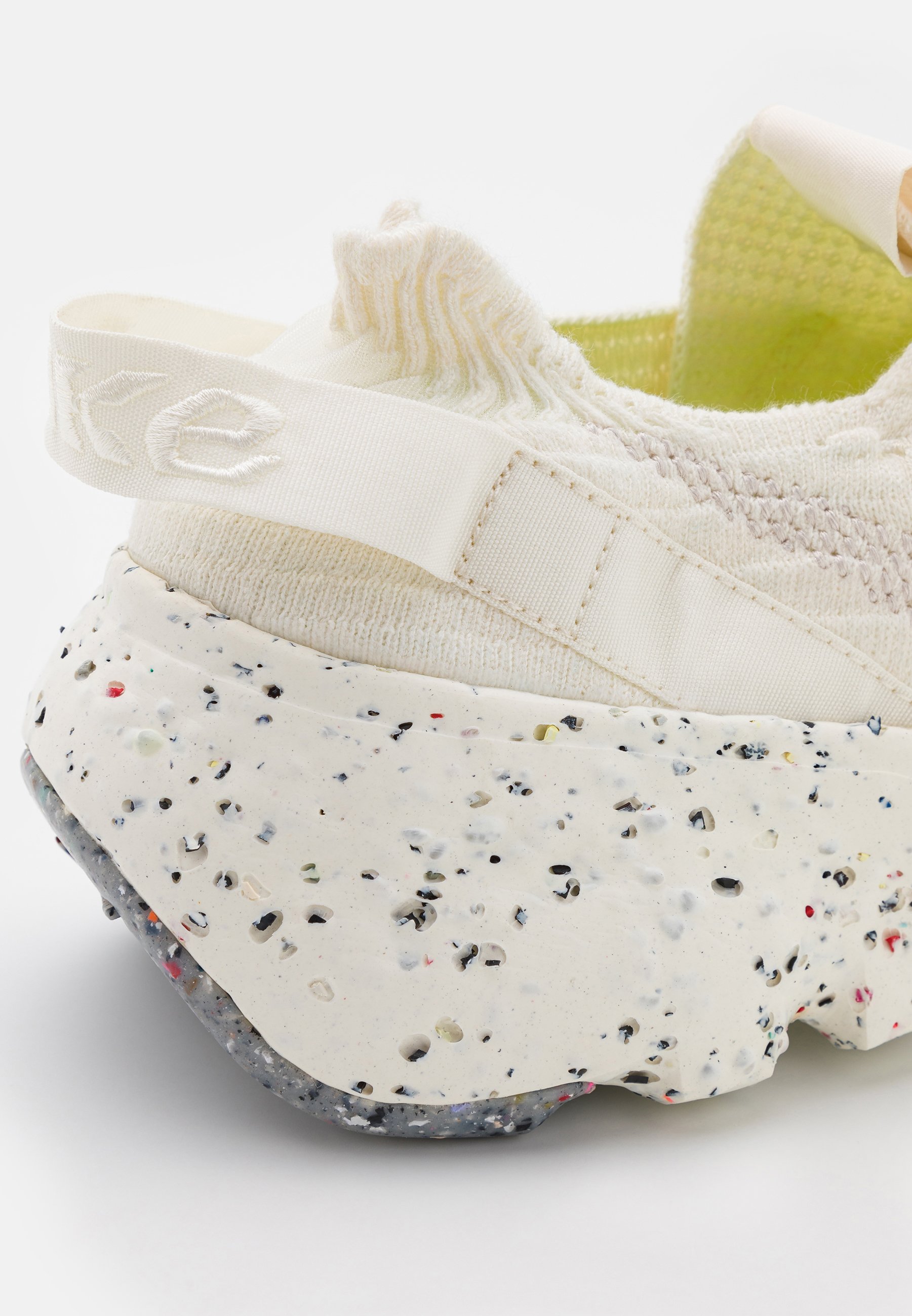 Nike Sportswear SPACE HIPPIE 04 - Sneakers laag - sail/light orewood  brown/sail/Beige - Zalando.nl