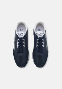 EA7 Emporio Armani VINTAGE UNISEX - Sportcipő - navy/white/navy eagle