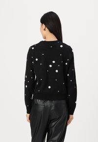 Vero Moda VMSANTASCOOTER O NECK X MAS - Svetrík - black