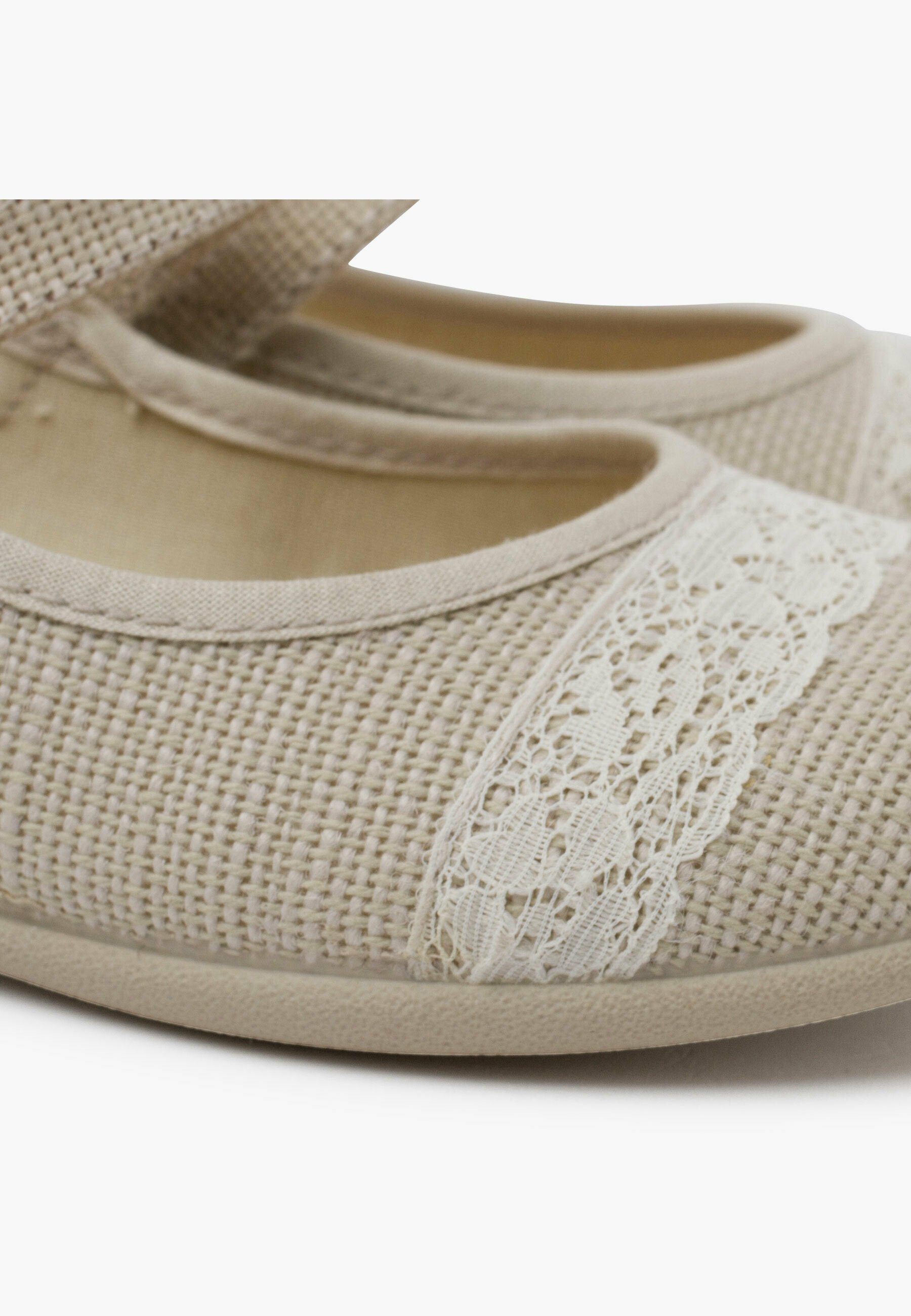 Pisamonas Strawberry Babies With Velcro Strap