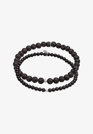 Sort perlebånd med to strenge; den ene med teksturerede lavasten og den anden med glatte sorte perler, akcentueret af sølv mellemringe.