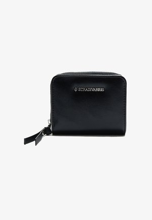 Black leather zip-around wallet with dual leather zipper pulls and silver "STRADIVARIUS" logo on the front.