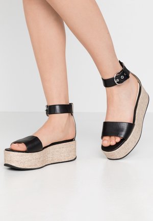 Vagabond Sandalias con plataforma - black