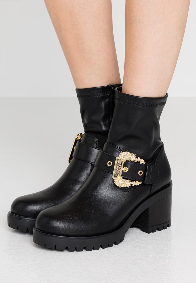 bottines versace jeans