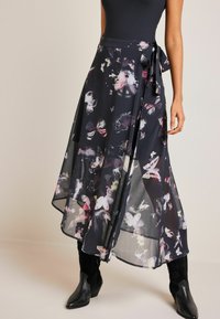 Next ASYMMETRIC HEM - REGULAR FIT - Susiaučiamas sijonas - black print