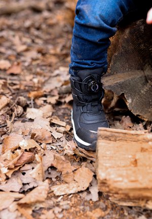 mikk-line Ziemas zābaki - black