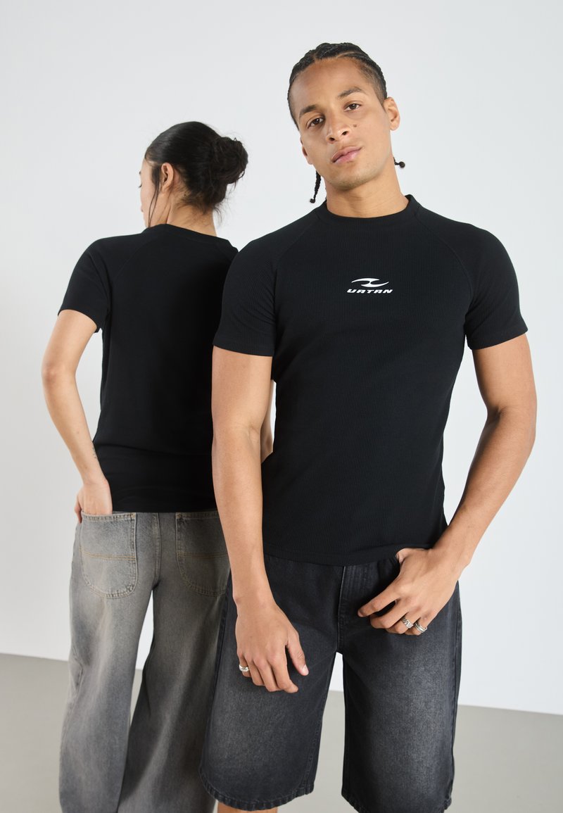YOURTURN by Zalando - UNISEX - T-shirt basic, Powiększ