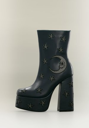 Koi Footwear, DREAMS OF MOONCRAFT  - Боти с клиновиден ток - teal