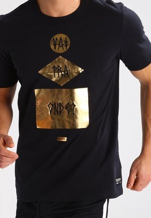 Triko s potiskem - black