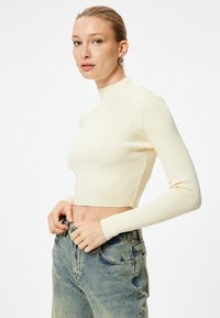 Koton CROP - Strickpullover - beige