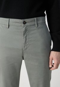BOSS Chinos - open grey