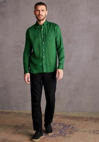 Next SIGNATURE LONG SLEEVE COLLAR - Skjorta - green