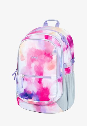 Plecak ze sznurkiem, z pastelowym wzorem akwarelowym w odcieniach różowym, fioletowym i kremowym. Gładka tkanina z szarym teksturowanym dnem i zamkami.