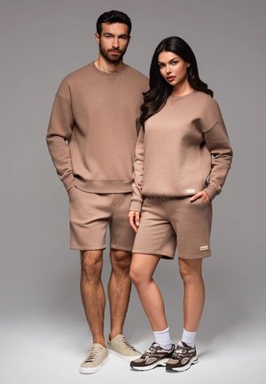 OU-SRBC-0101 - Shorts - light brown