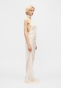 Ludovic de Saint Sernin HALTER DRESS - Robe de cocktail - white/blanc - ZALANDO Ludovic de Saint Sernin HALTER DRESS - Robe de cocktail - white/blanc - ZALANDO