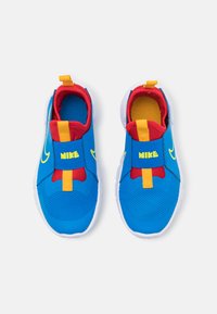 Nike Performance FLEX RUNNER 2 UNISEX - Scarpe da corsa su strada - photo blue/atomic green/university red/university gold