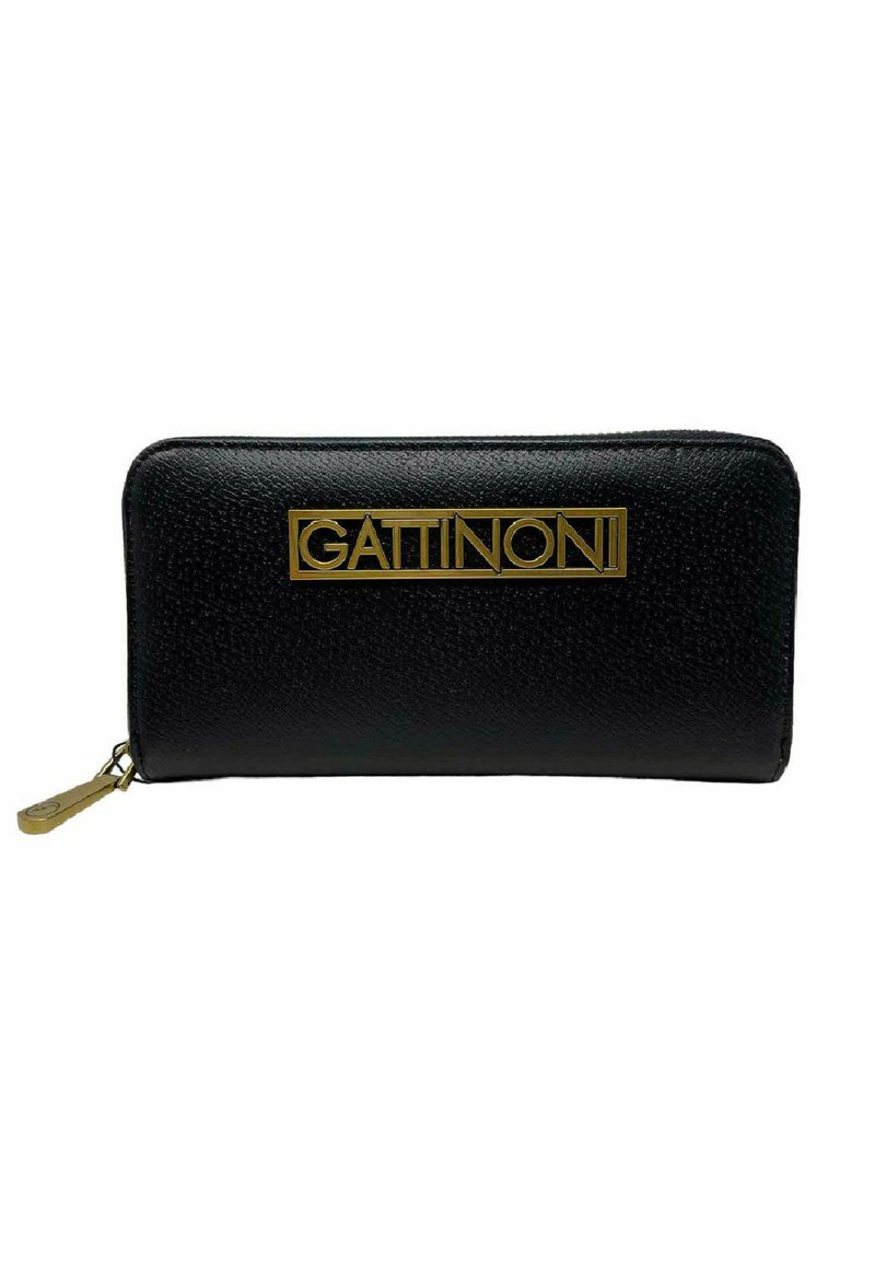 Cartera de cuero negra con una superficie texturizada, que presenta un destacado logo dorado de "GATTINONI" y un tirador de cremallera dorado en el lado.