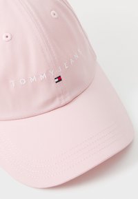 Tommy Jeans LINEAR LOGO 6 PANEL UNISEX - Cap - pink