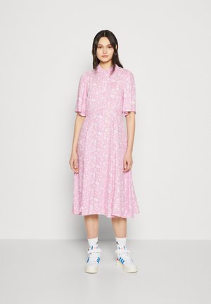 STELLI 2/4 MIDI SHIRT DRESS - Blusenkleid - pink