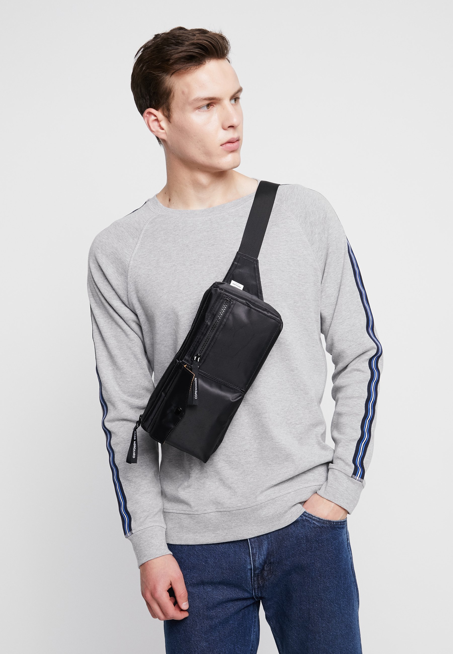 Mads Nørgaard CARNI Skulderveske black Zalando.no Mads Nørgaard CARNI Skulderveske black Zalando.no