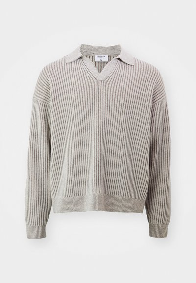 Filippa K Pulover - beige/white