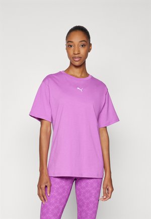 Puma RELAXED TEE - Osnovna majica kratkih rukava - wild berry