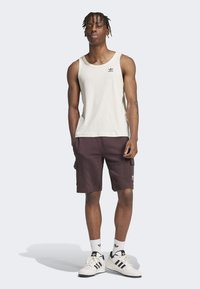 adidas Originals ESS TANK - Topper - white