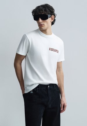 TEE - Tričko s potlačou - white