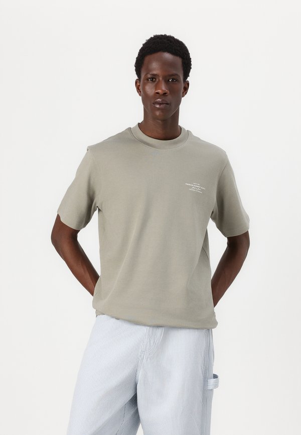 JPRBLACHAD BRANDING CREW NECK TEE - Print T-shirt - dried sage4